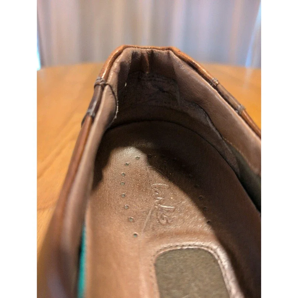 LEFT ONLY Clarks Brown Leather Slip On Comfort Loafer Men's Size 11M Shoe 70846